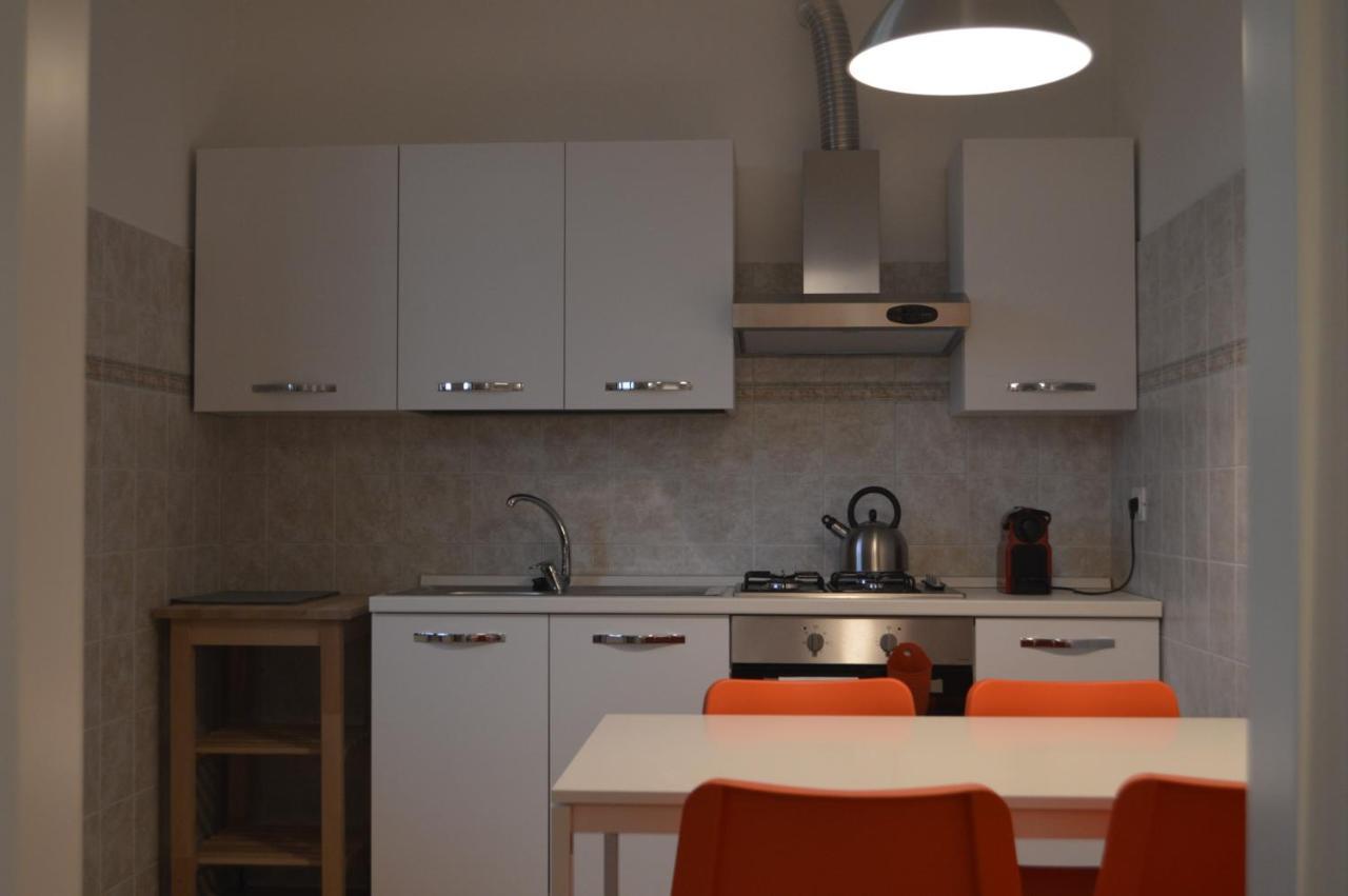 V12 Apartments - Trecate Exterior photo